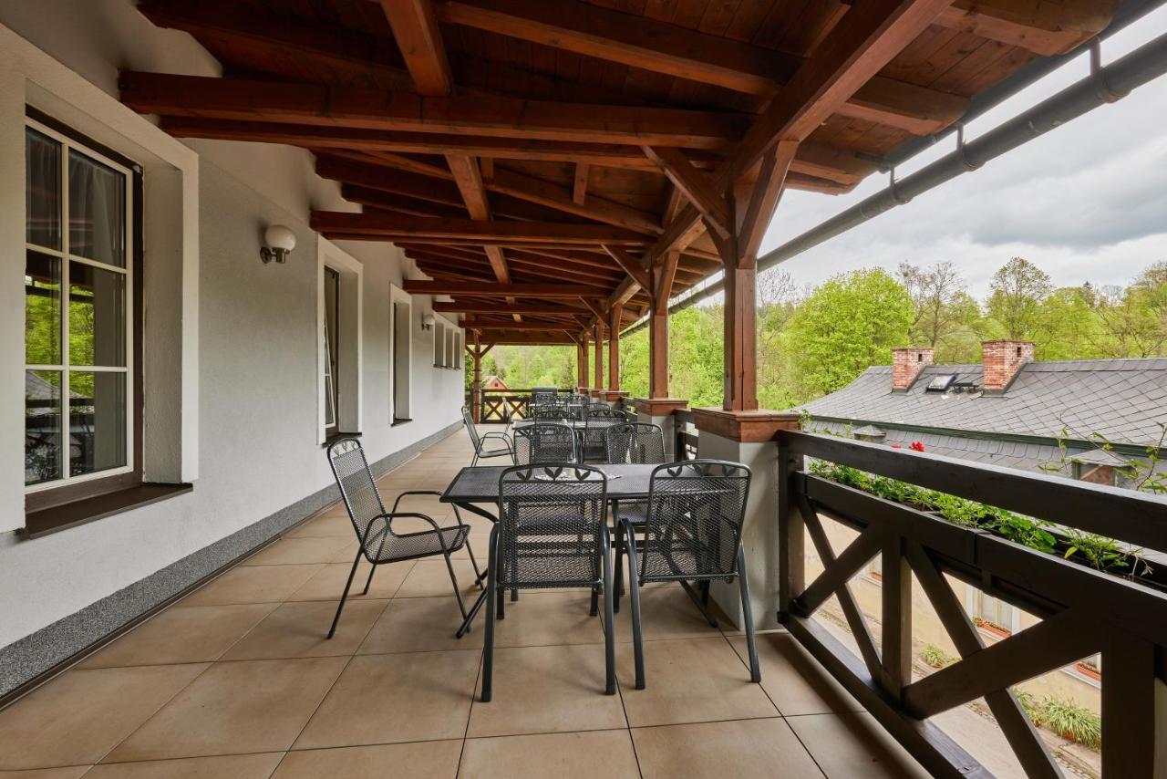 Rudník Hotel Auri מראה חיצוני תמונה