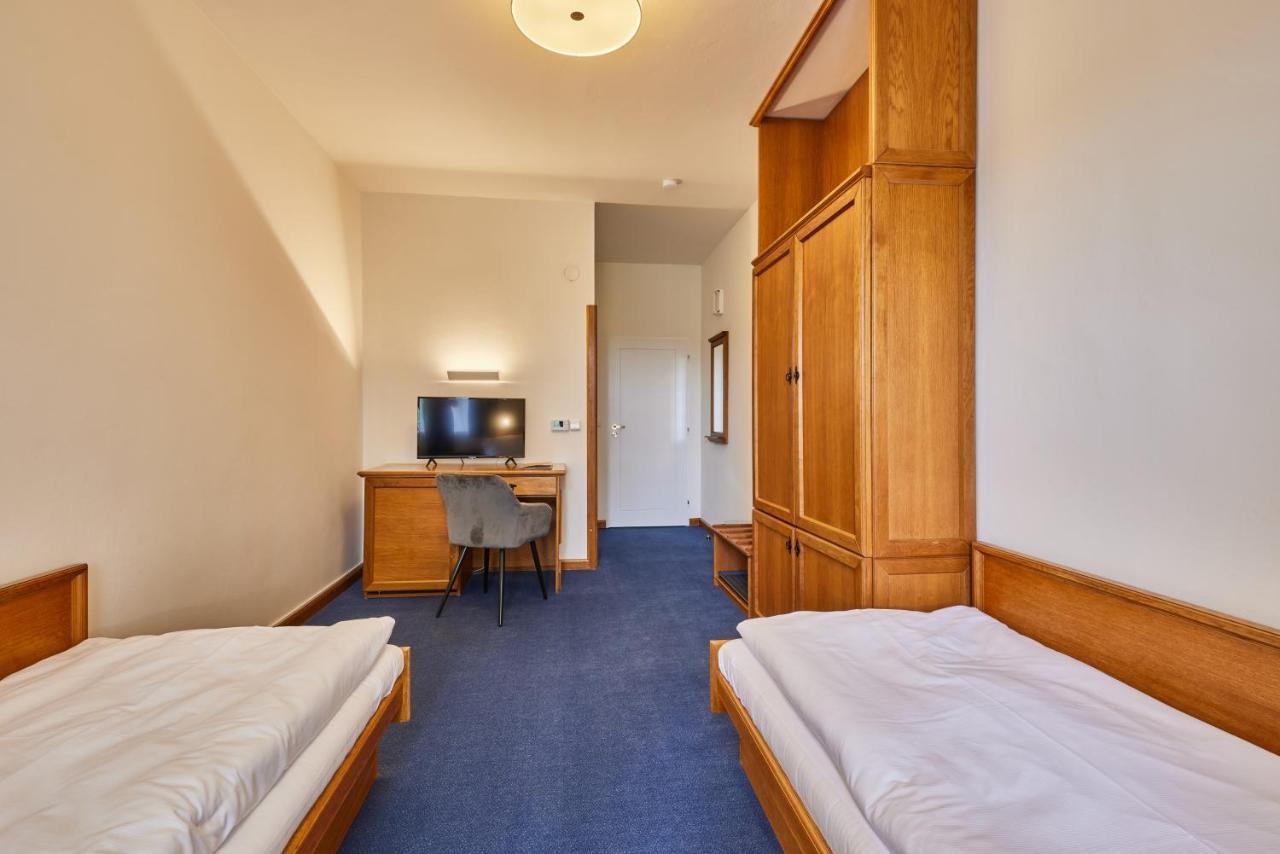 Rudník Hotel Auri מראה חיצוני תמונה